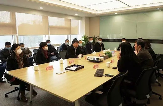 上海市副市长陈群一行莅临上；；；；Ｑ敲繟M8AG集团视察调研