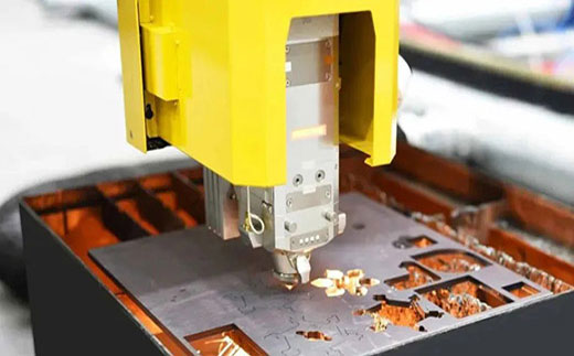 亚美AM8AG高功率8025/6025/6020宽幅激光切割机Class1级防护