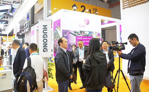 江苏常州卫视拍摄亚美AM8AG意大利CEA展位