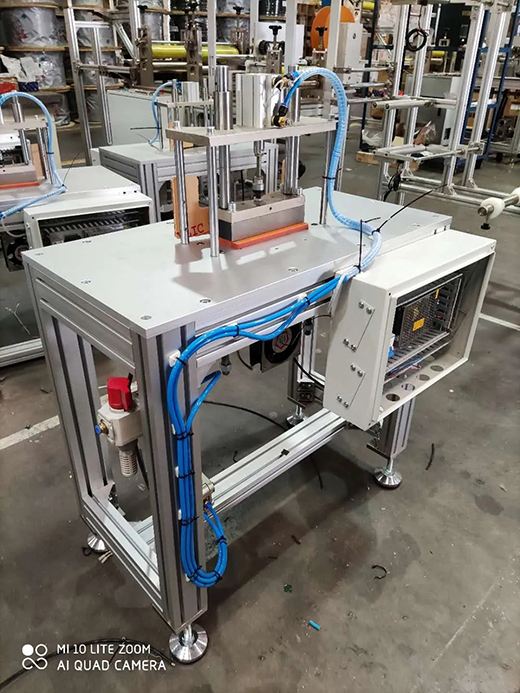 亚美AM8AGKN95口罩封边机